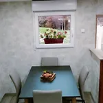 Jujuouragan 2 Apartament