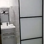 Apartament Jujuouragan 2 *