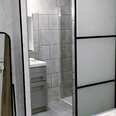 Apartman Jujuouragan 2